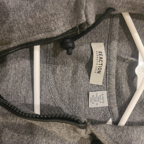 Kenneth Cole zip-up try fabric Tri city - Picture 2 of 5